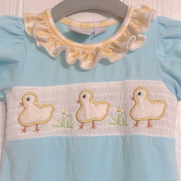 MARIE NICOLE EUC Girls Adorable Smocked Ruffle Easter Bubble Jumpsuit - Picture 2 of 2